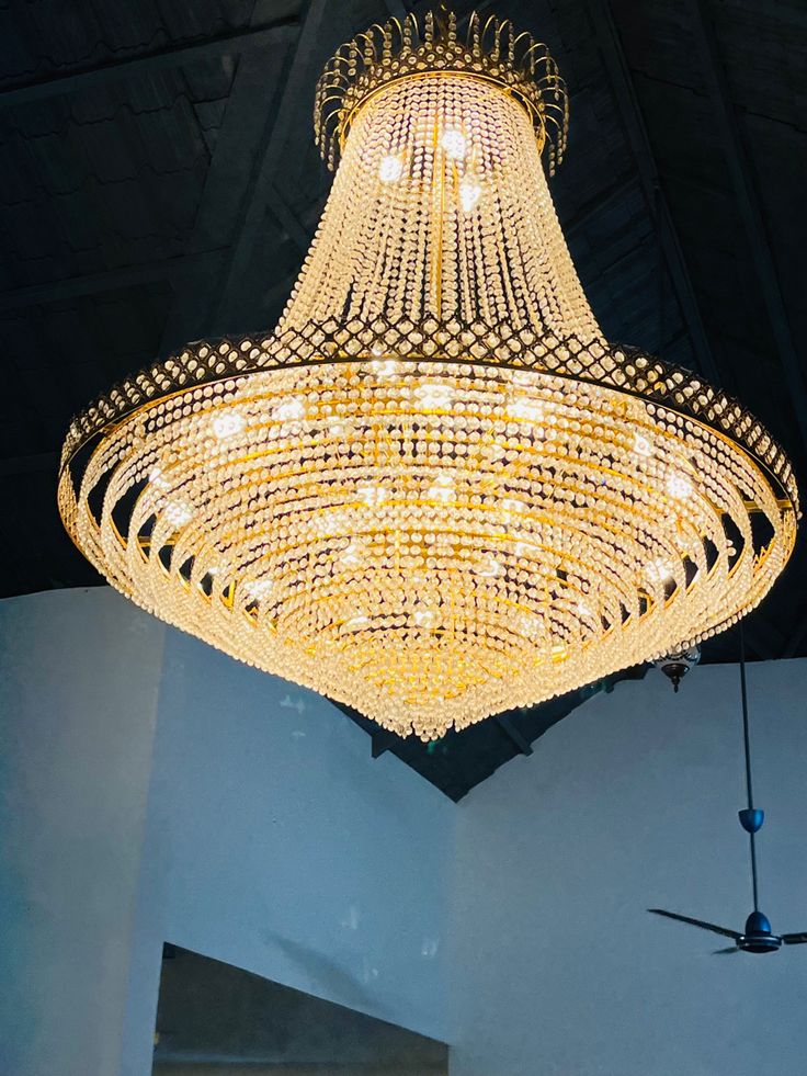 SparkAura 30/40-Inch Gold Crystal Chandelier – Luxury Iron Frame Pendant Light
